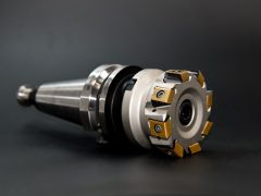 Dinas Damkar Jember Selamatkan Korban di Lapangan